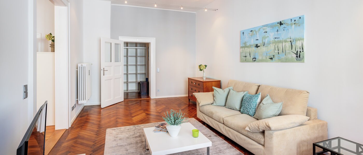 квартира München Schwabing (links der Leopoldstraße) 03 жилое пространство 4915