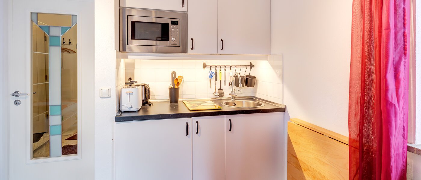 квартира München Berg am Laim 01 кухня 4926