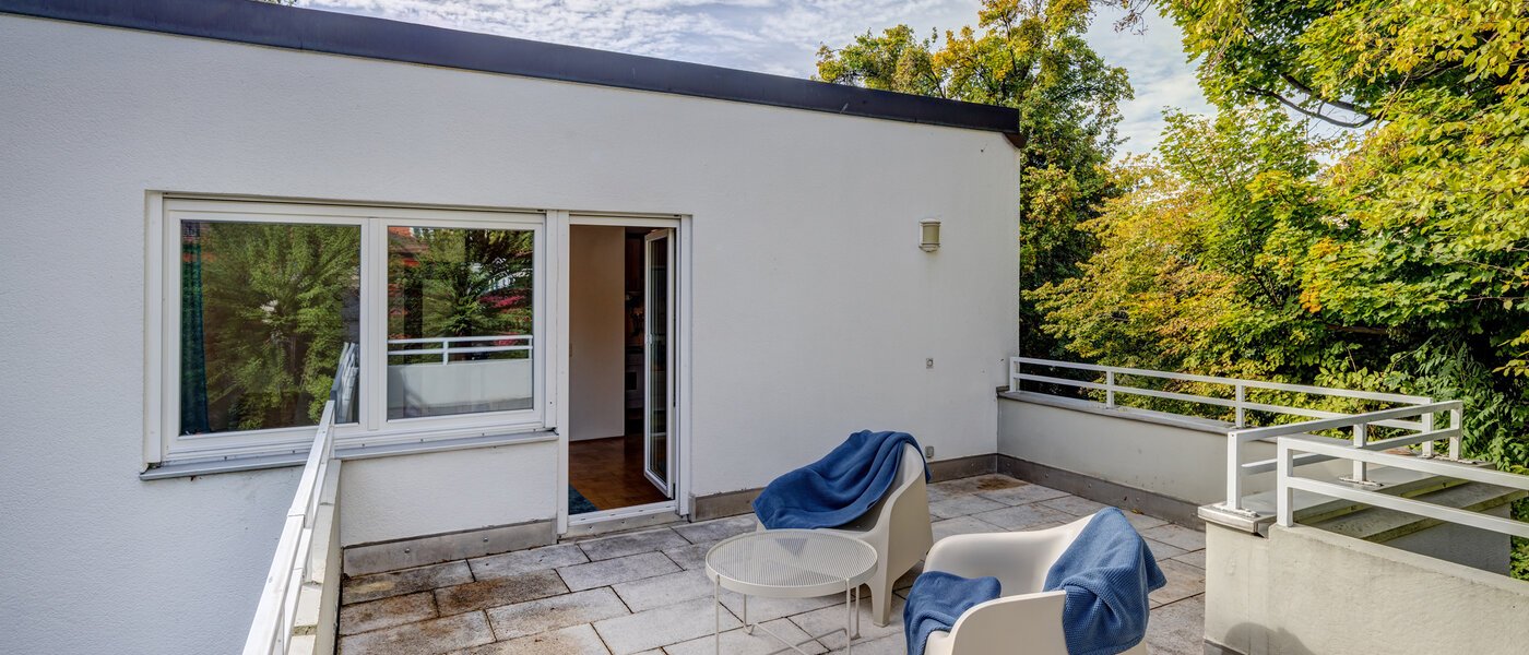 квартира München Nymphenburg 02 терраса с крышей 4942