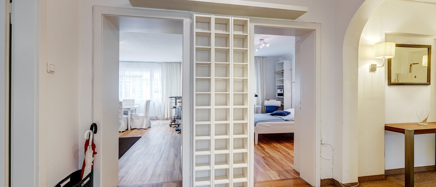 квартира München Schwabing (rechts der Leopoldstraße) 05 коридор 4984