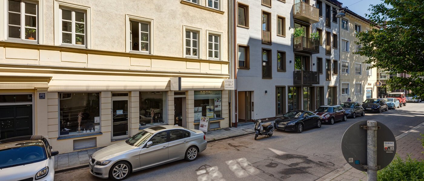 квартира München Schwabing (rechts der Leopoldstraße) 04 вид из окна 4984