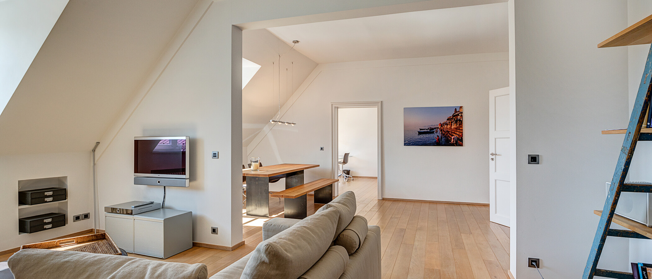 квартира München Maxvorstadt - Rund um den Josephsplatz 04 гостиная 5076