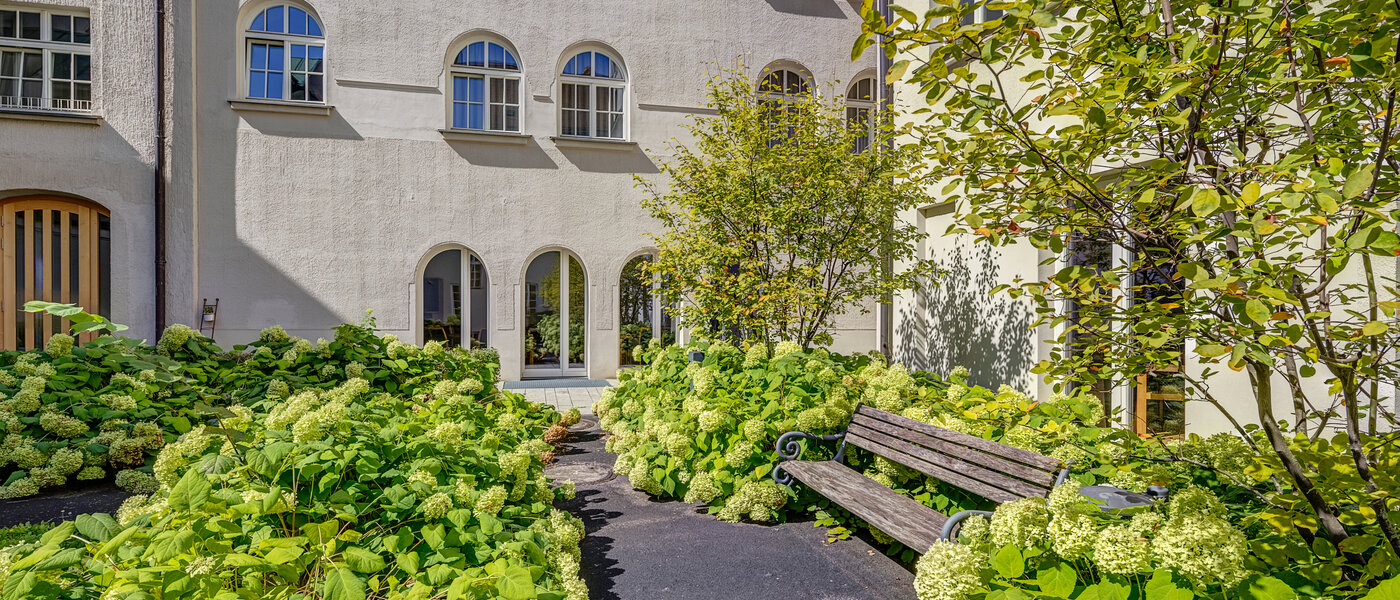 квартира München Lehel 01 внутренний двор  5084