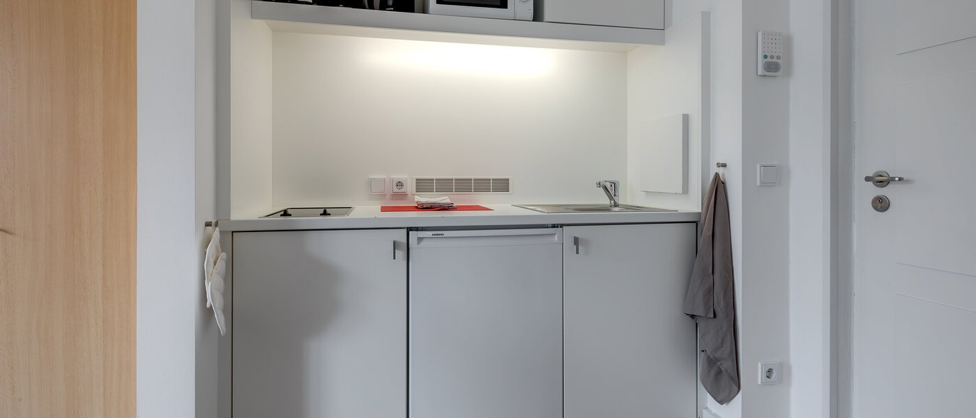 квартира München Lehel 01 коридор 5093