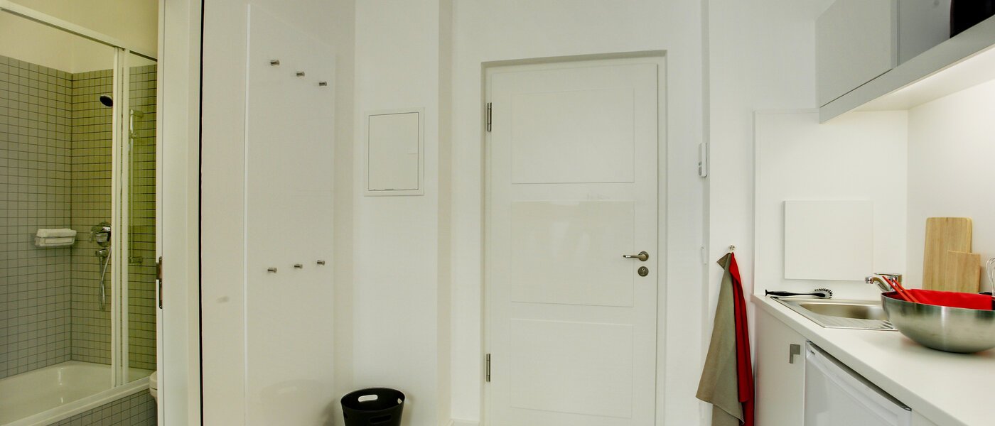 квартира München Lehel 01 коридор 5096