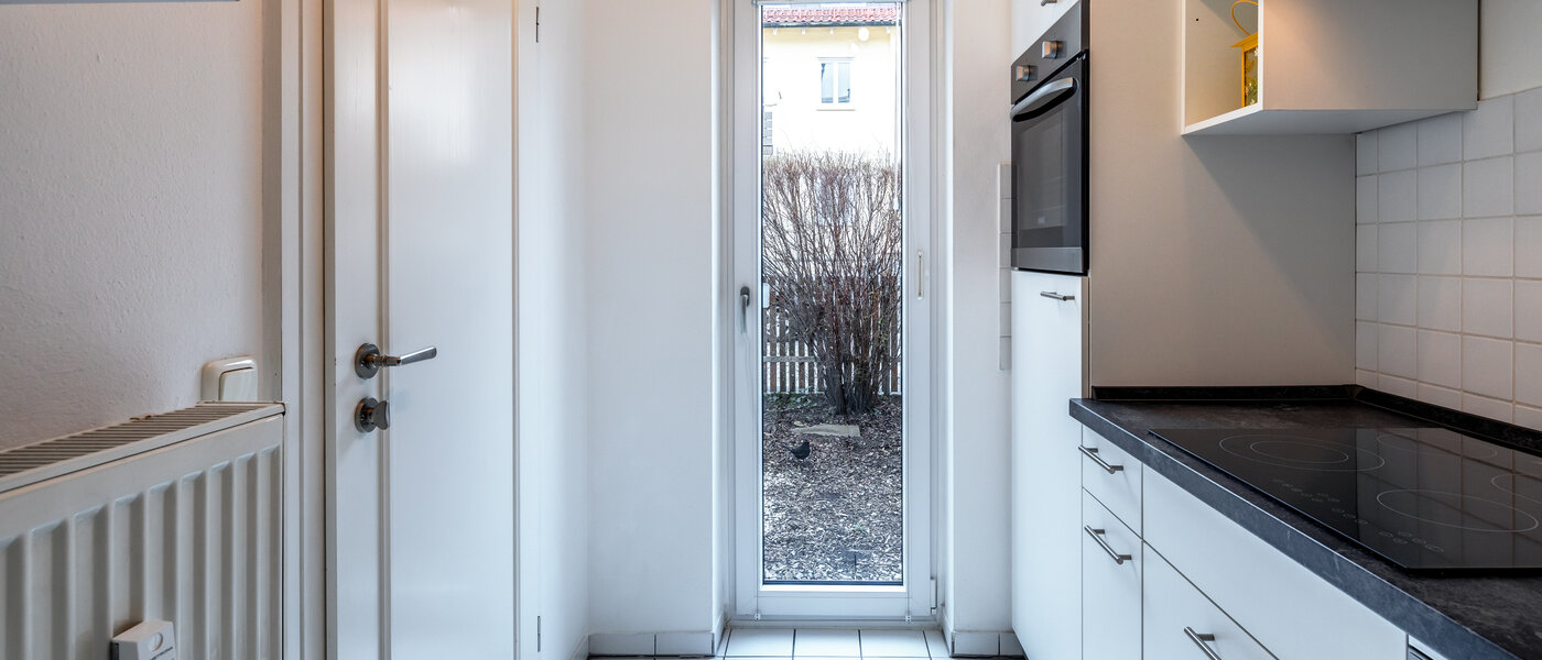 квартира München Berg am Laim 03 кухня 5126