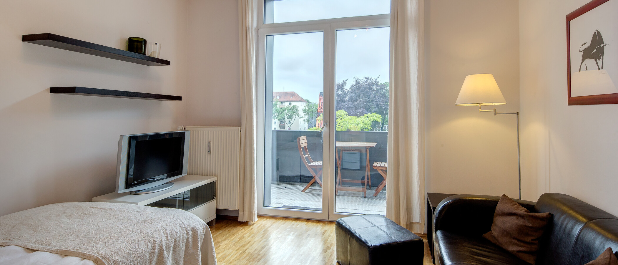 квартира München Schwabing (rechts der Leopoldstraße) 02 гостиная 5170