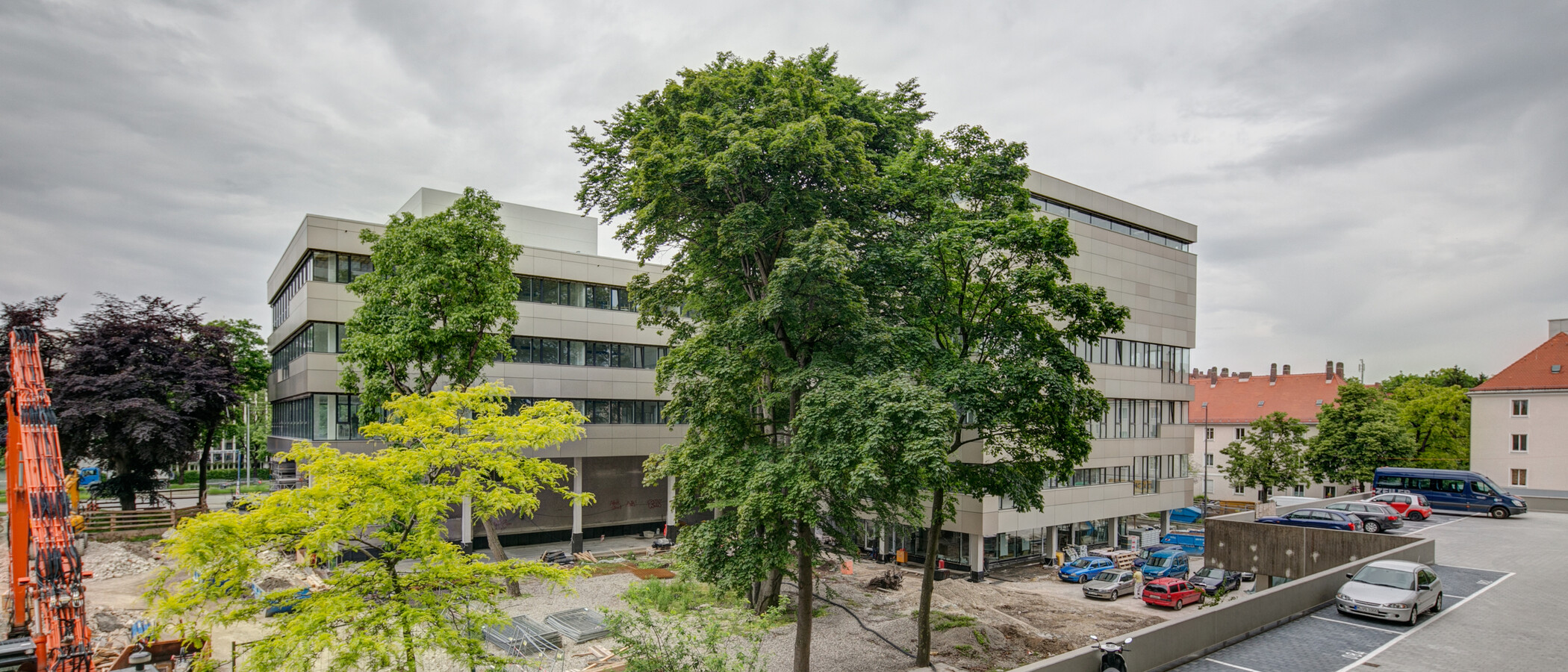 квартира München Schwabing (rechts der Leopoldstraße) 01 вид из окна 5170