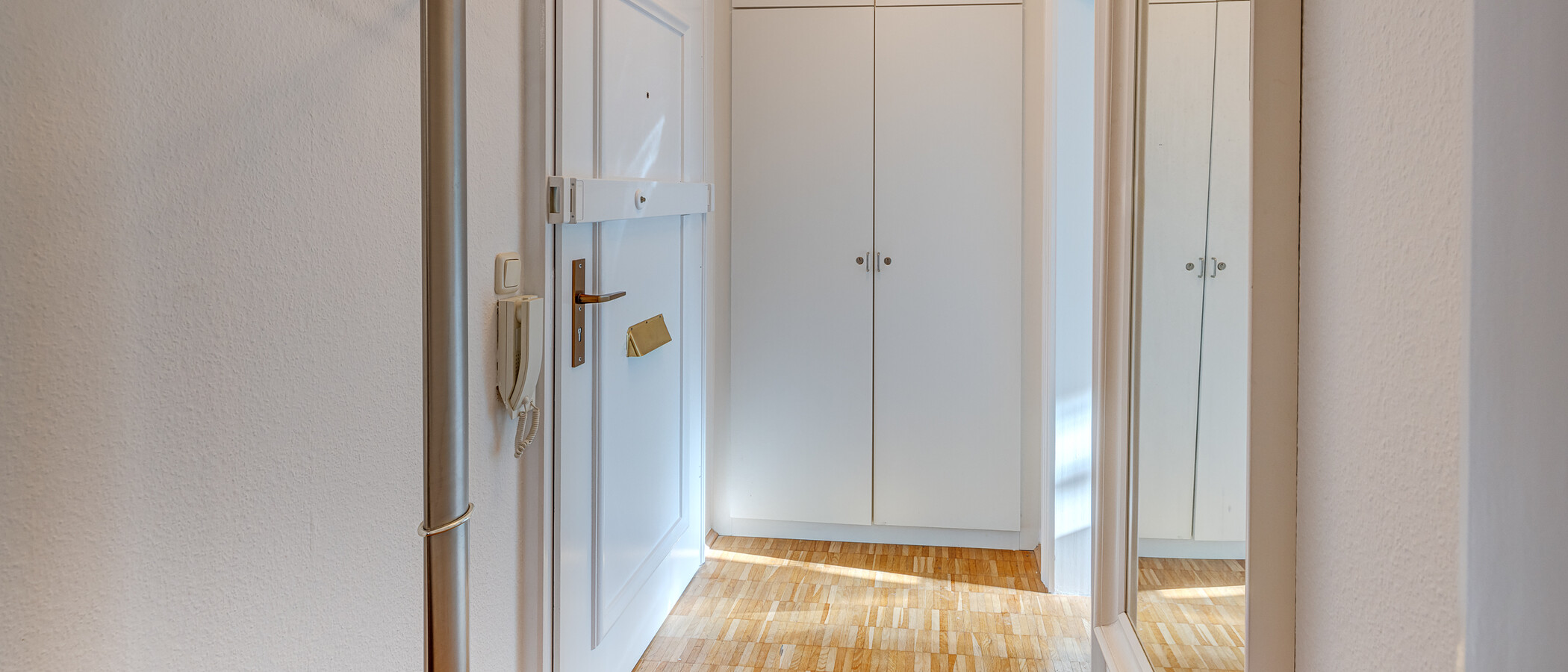 квартира München Haidhausen 01 коридор 5172