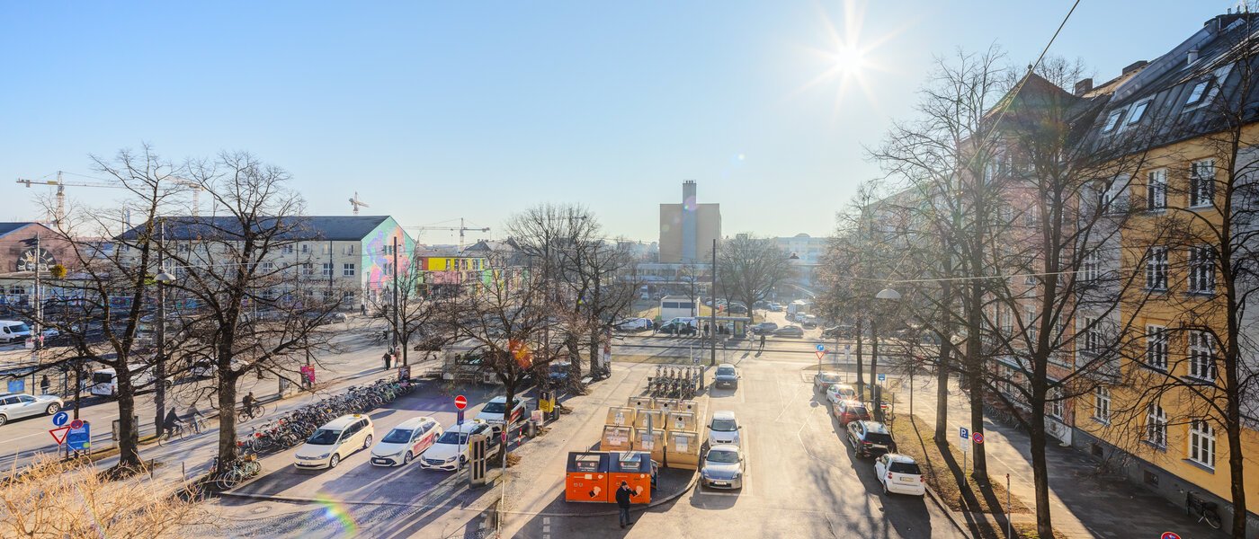 квартира München Neuhausen 01 вид из окна 5216