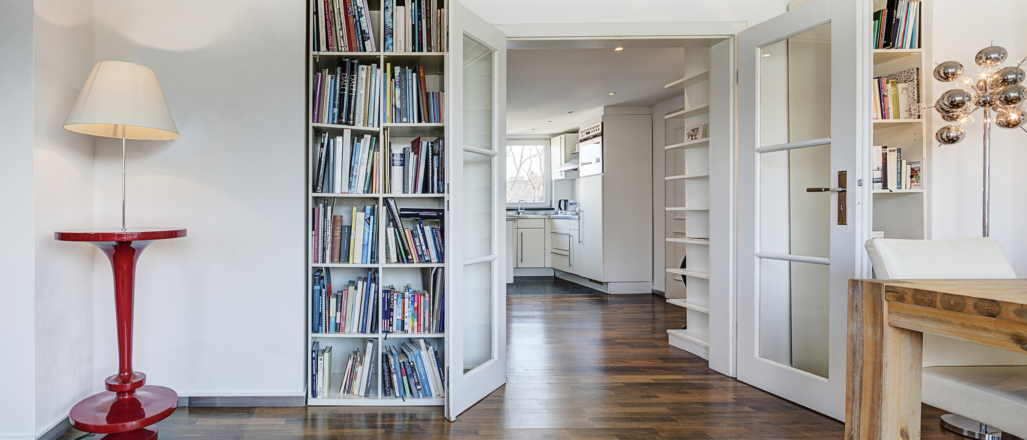 мансардная квартира München Maxvorstadt 04 столовая 5221