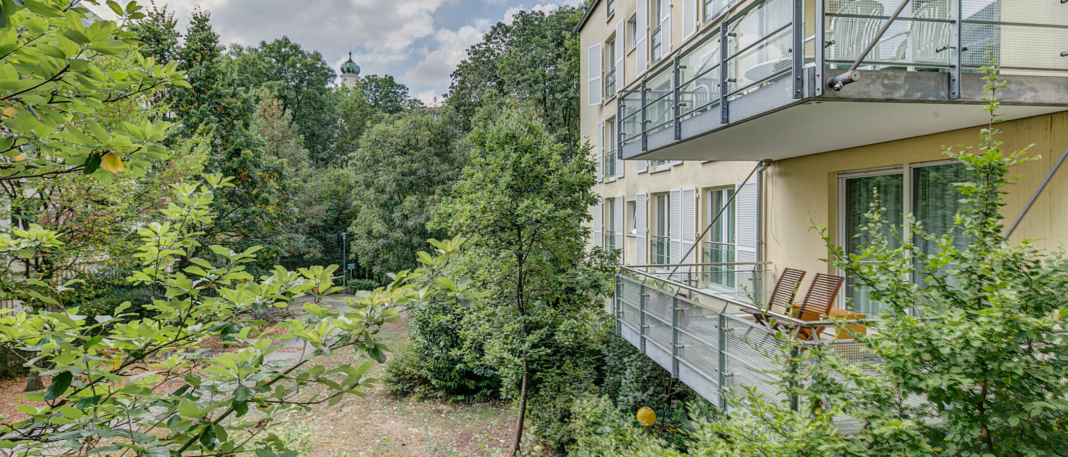 квартира München Glockenbachviertel 01 вид из окна 523