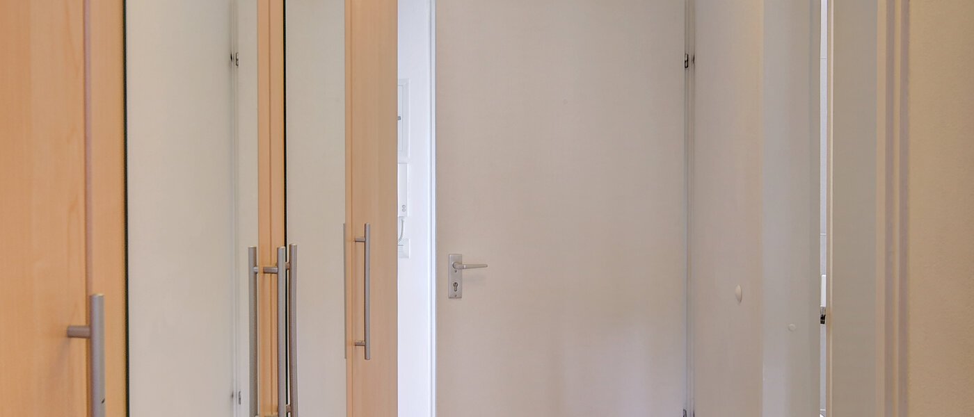 квартира München Olympiadorf 02 коридор 5242