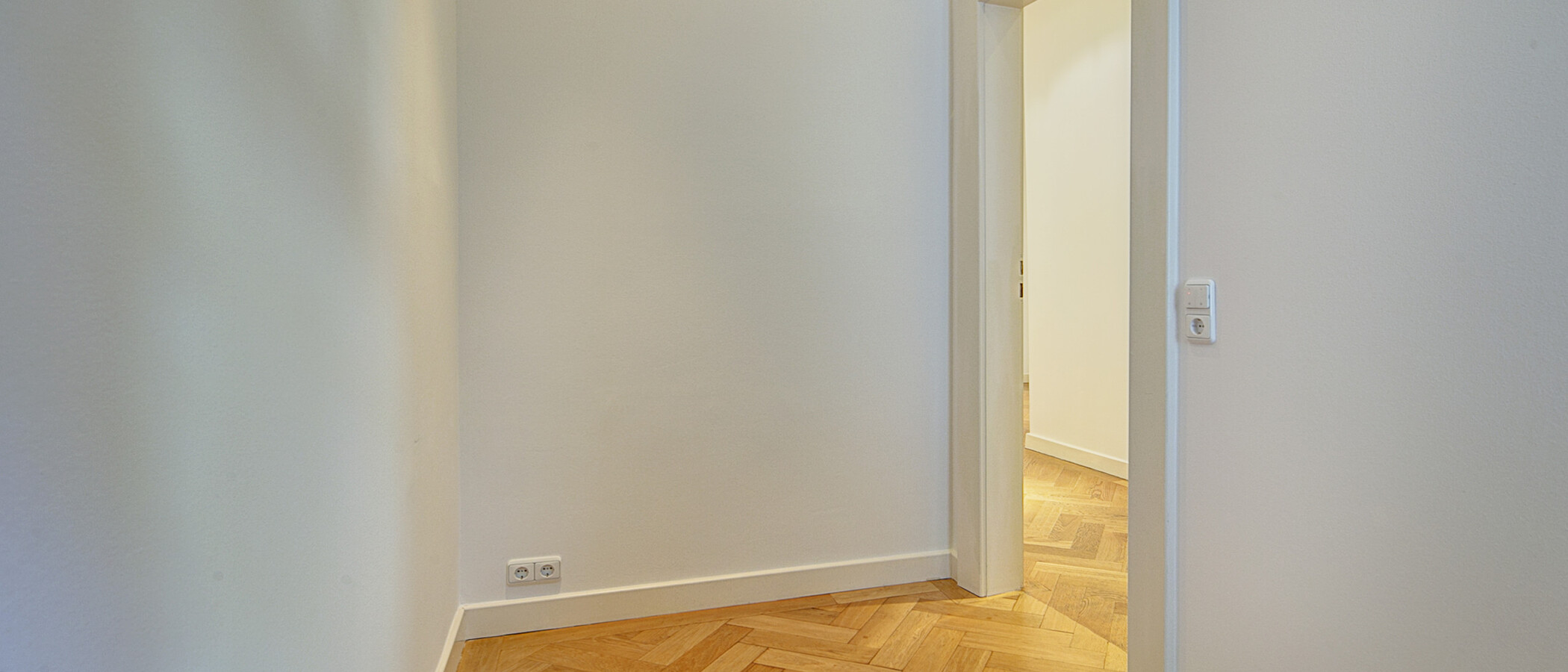 квартира München Schwabing-West (rund um den Hohenzollernplatz) 02 Офис 5273