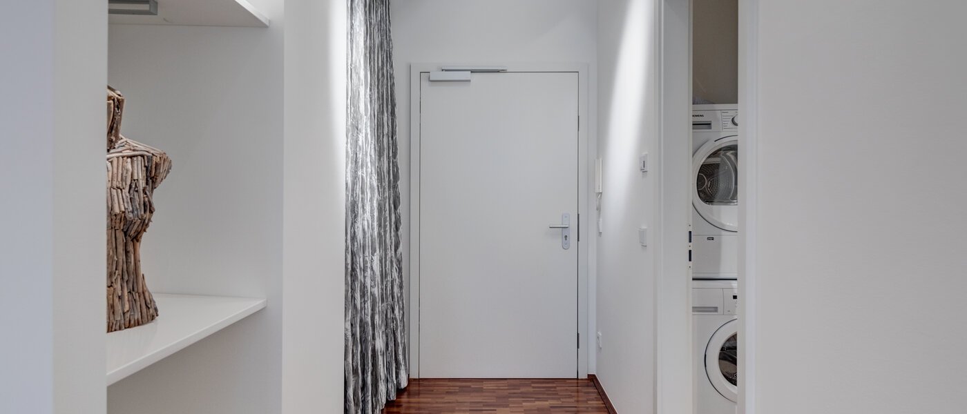 квартира München Isarvorstadt 01 коридор 5280