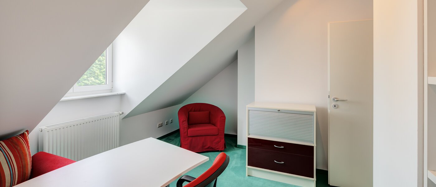 таунхаус München Westpark 04 рабочий кабинет 5296