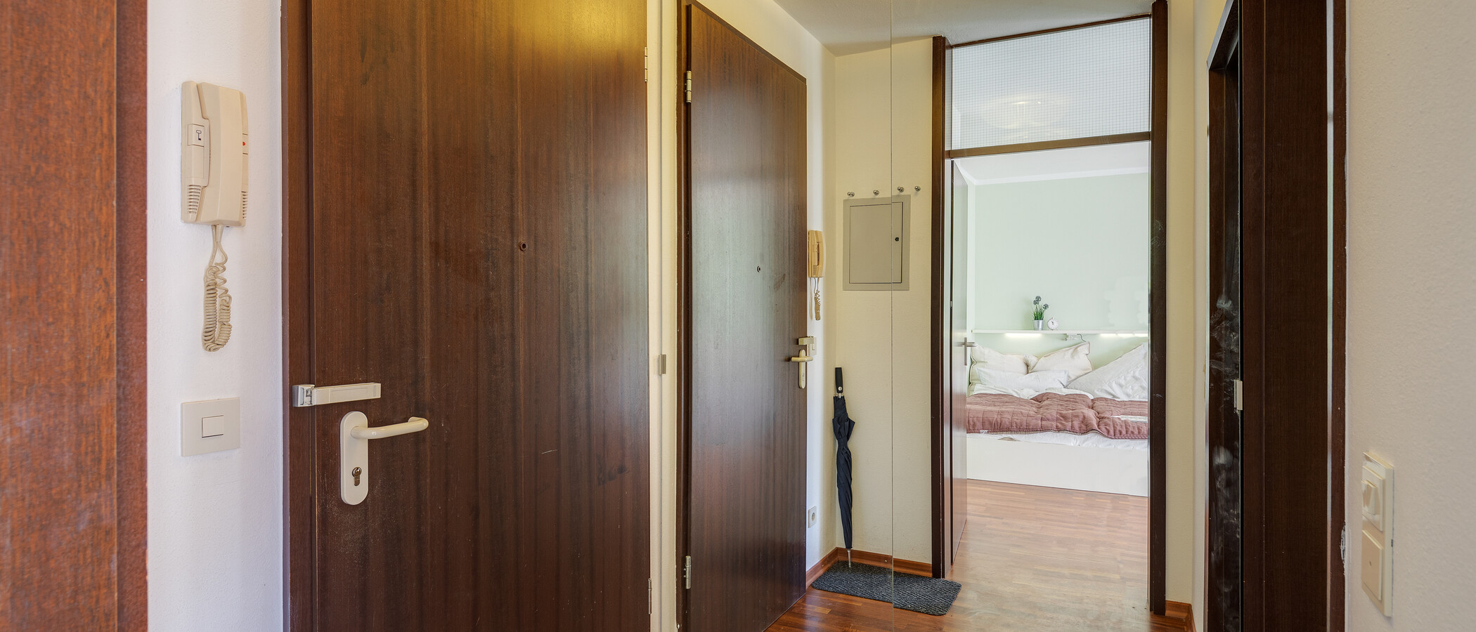 квартира München Harlaching 01 коридор 5306