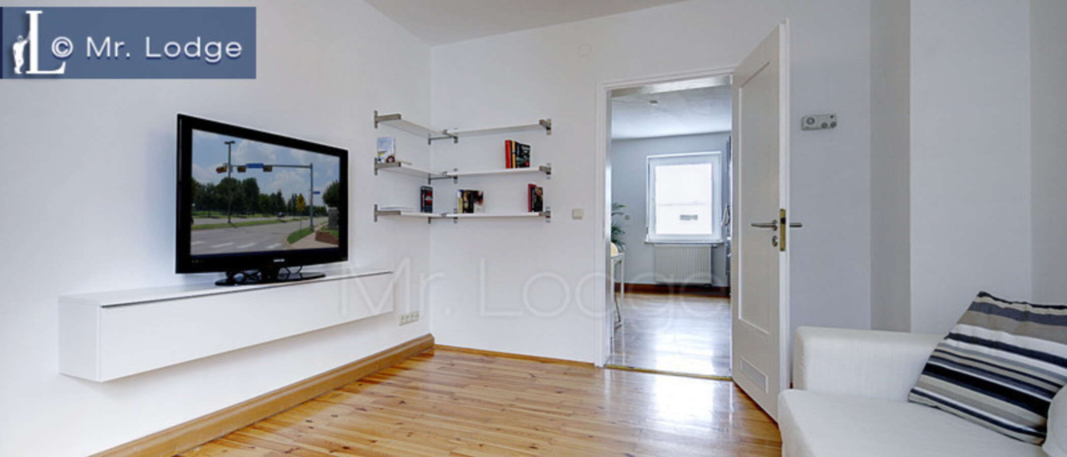 квартира München Milbertshofen 03 гостиная 5352