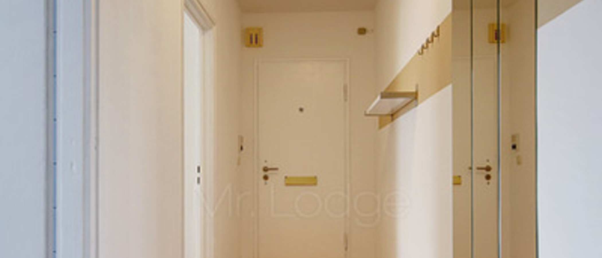квартира München Milbertshofen 02 коридор 5352