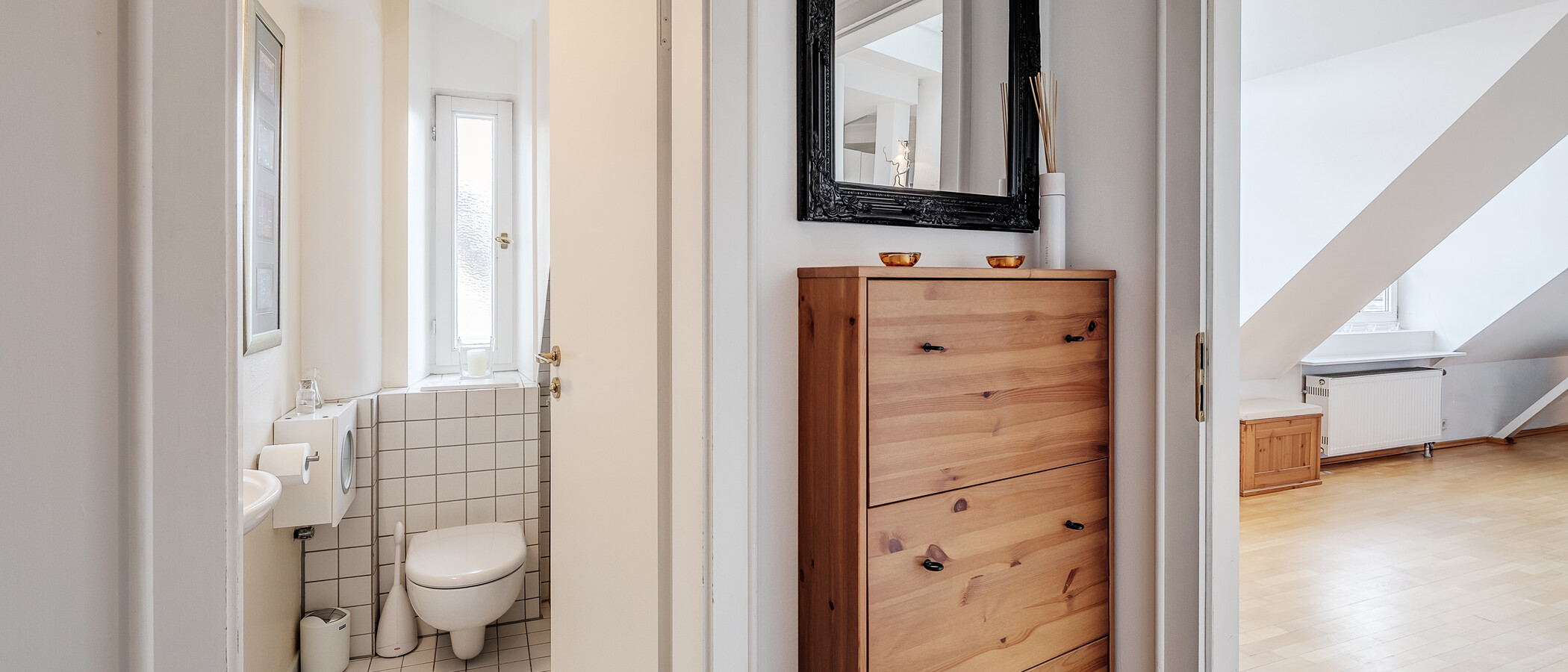 квартира-галерея München Westend 02 коридор 5354