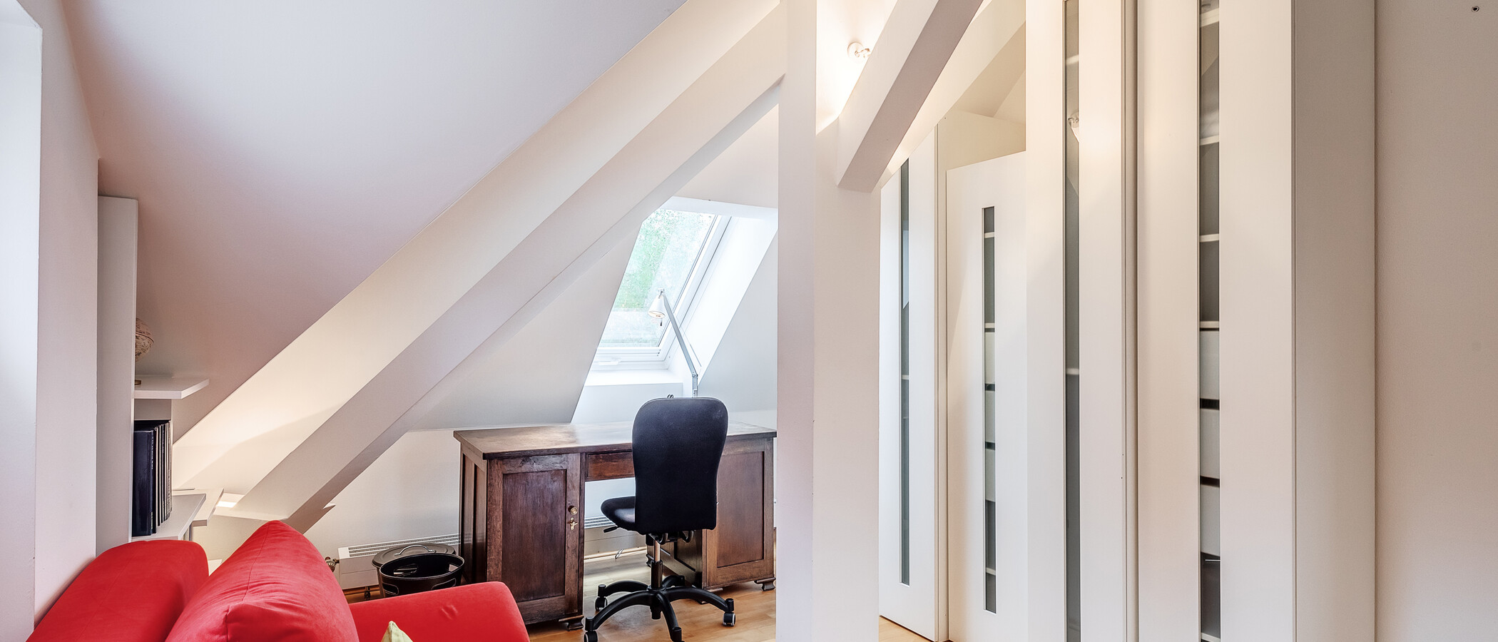 квартира-галерея München Westend 02 рабочий кабинет 5354