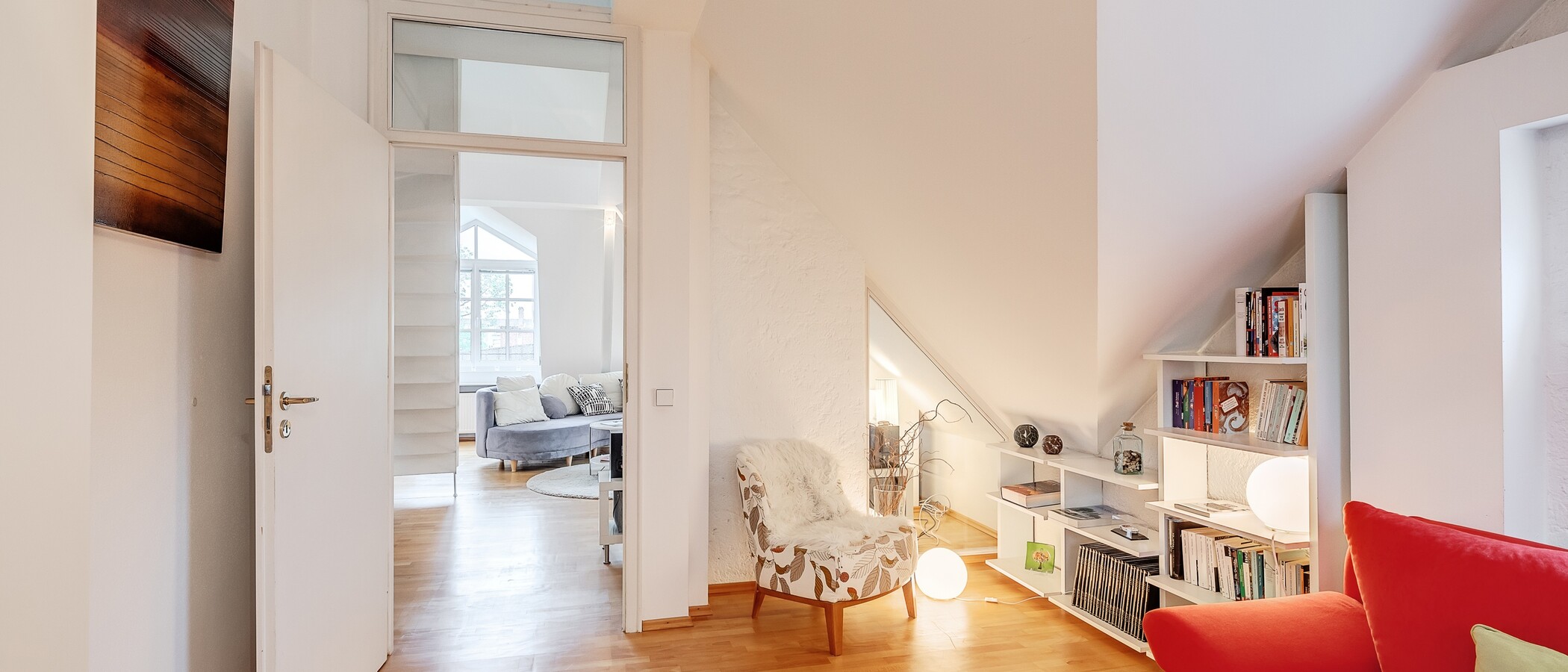 квартира-галерея München Westend 03 рабочий кабинет 5354