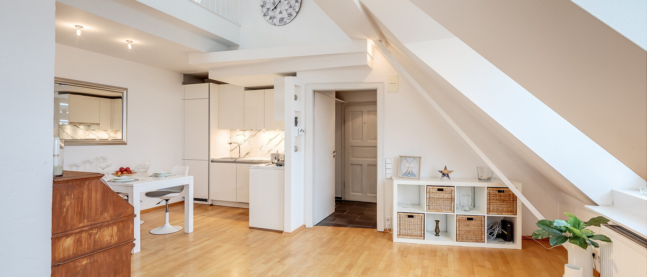 квартира-галерея München Westend 05 жилое пространство 5354