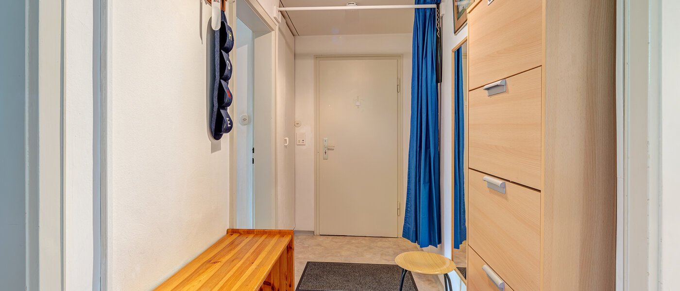 квартира München Fürstenried 01 коридор 5356