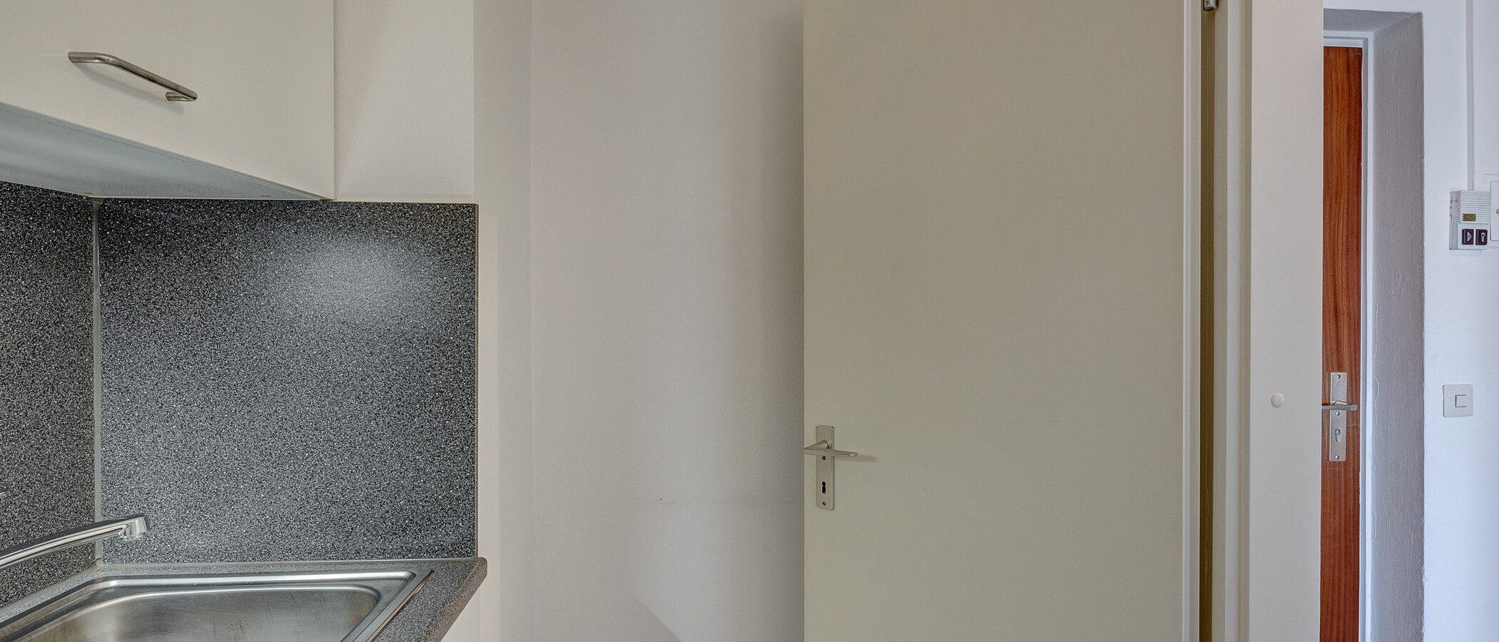 квартира München Schwabing (rechts der Leopoldstraße) 02 кухня 5389