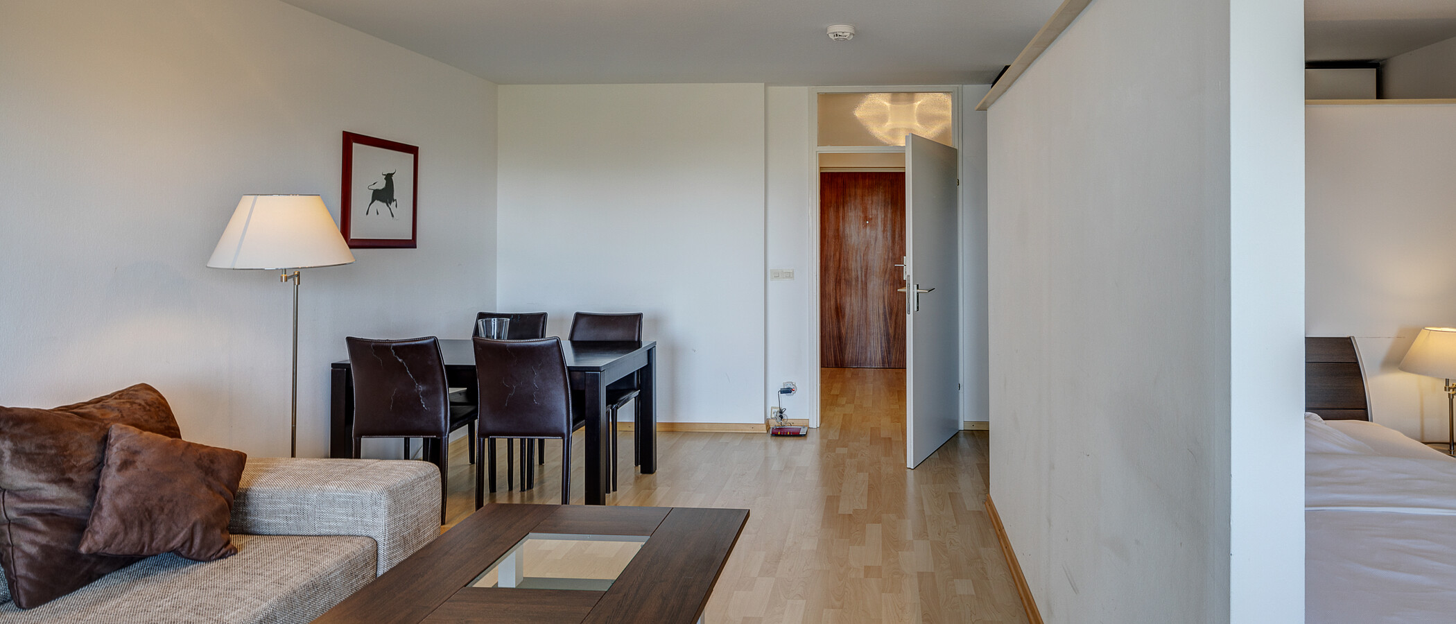 квартира München Schwabing (rechts der Leopoldstraße) 04 жилое пространство 5389
