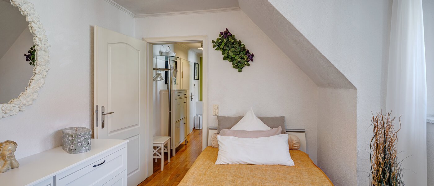 квартира München Altstadt 03 спальная комната 5396