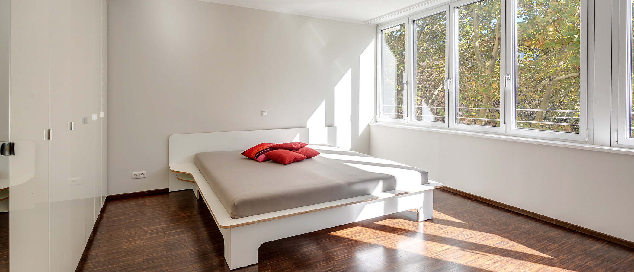 квартира München Schwabing (links der Leopoldstraße) 01 спальная комната 5407