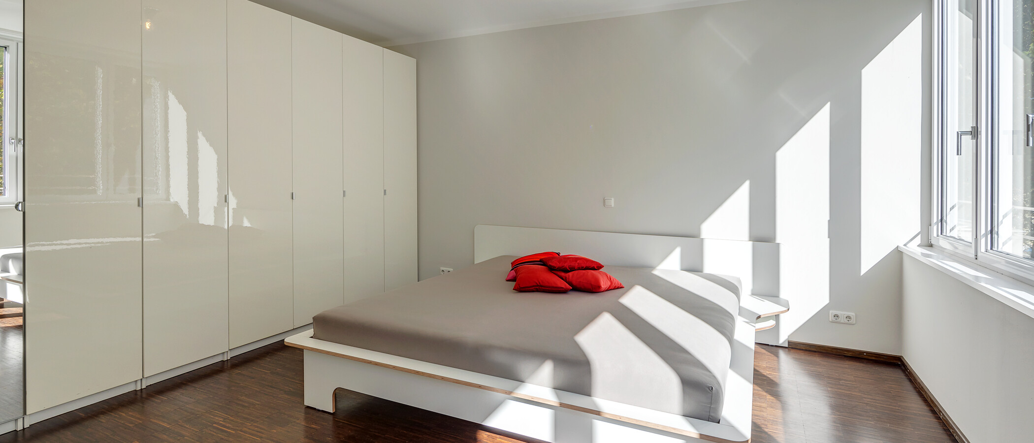 квартира München Schwabing (links der Leopoldstraße) 04 спальная комната 5407