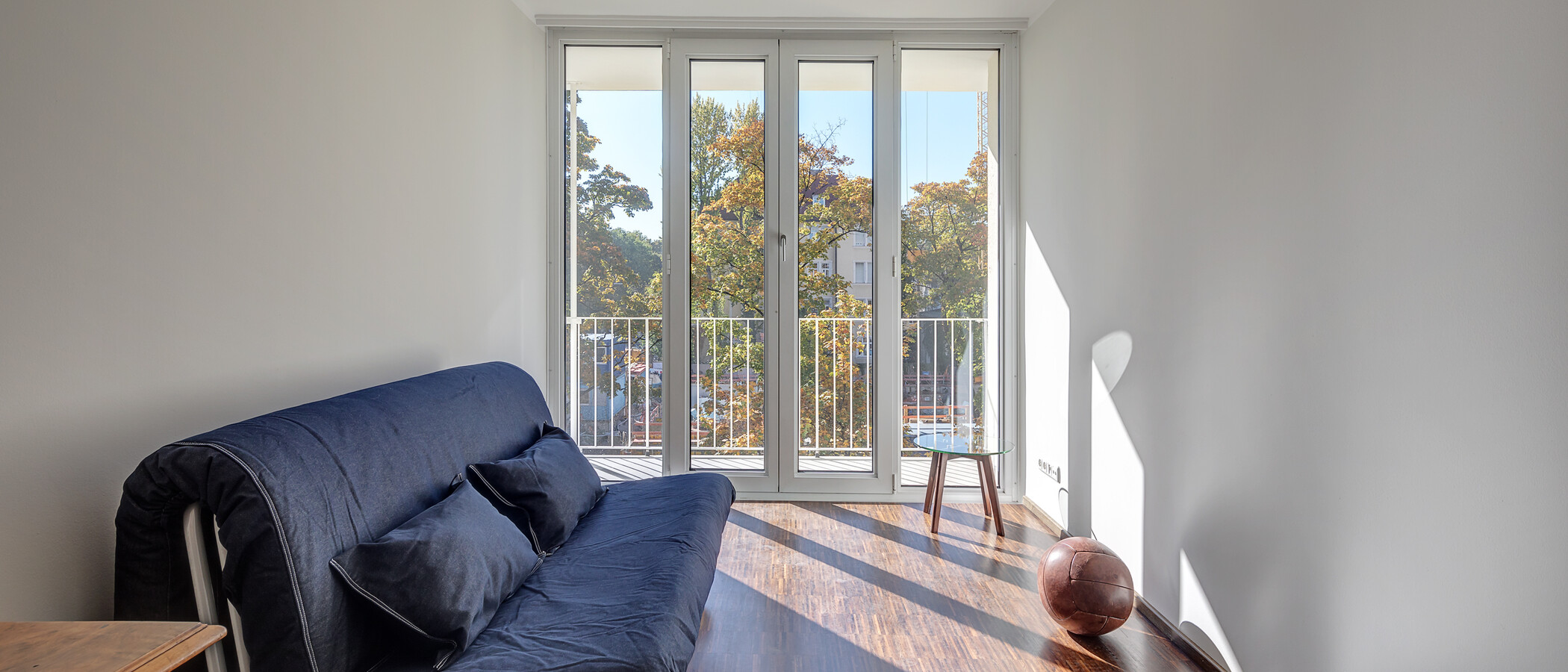 квартира München Schwabing (links der Leopoldstraße) 01 гостевая комната 5407