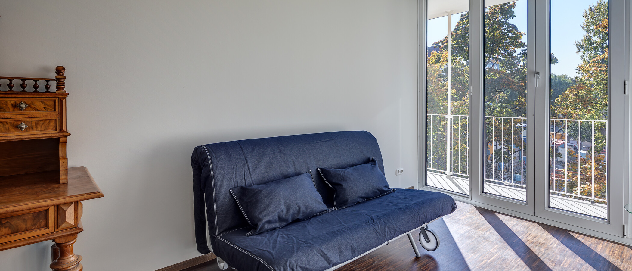 квартира München Schwabing (links der Leopoldstraße) 02 гостевая комната 5407