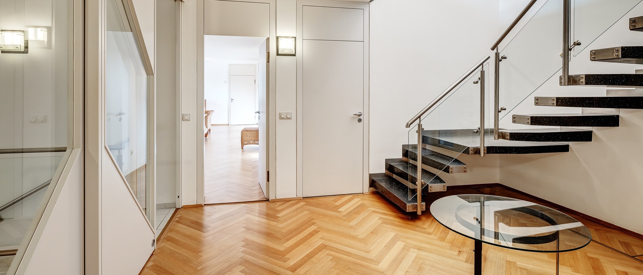 Особняк München Obermenzing 07 коридор 5436
