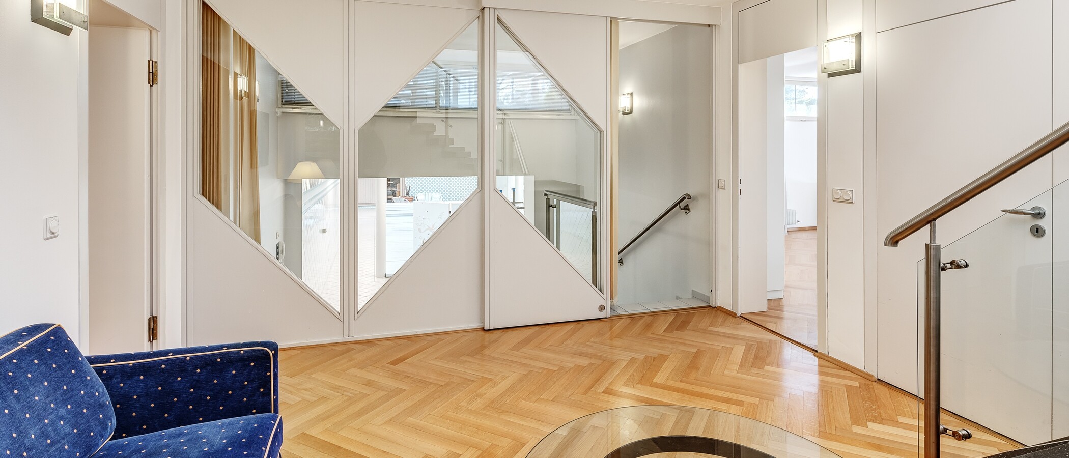 Особняк München Obermenzing 08 коридор 5436