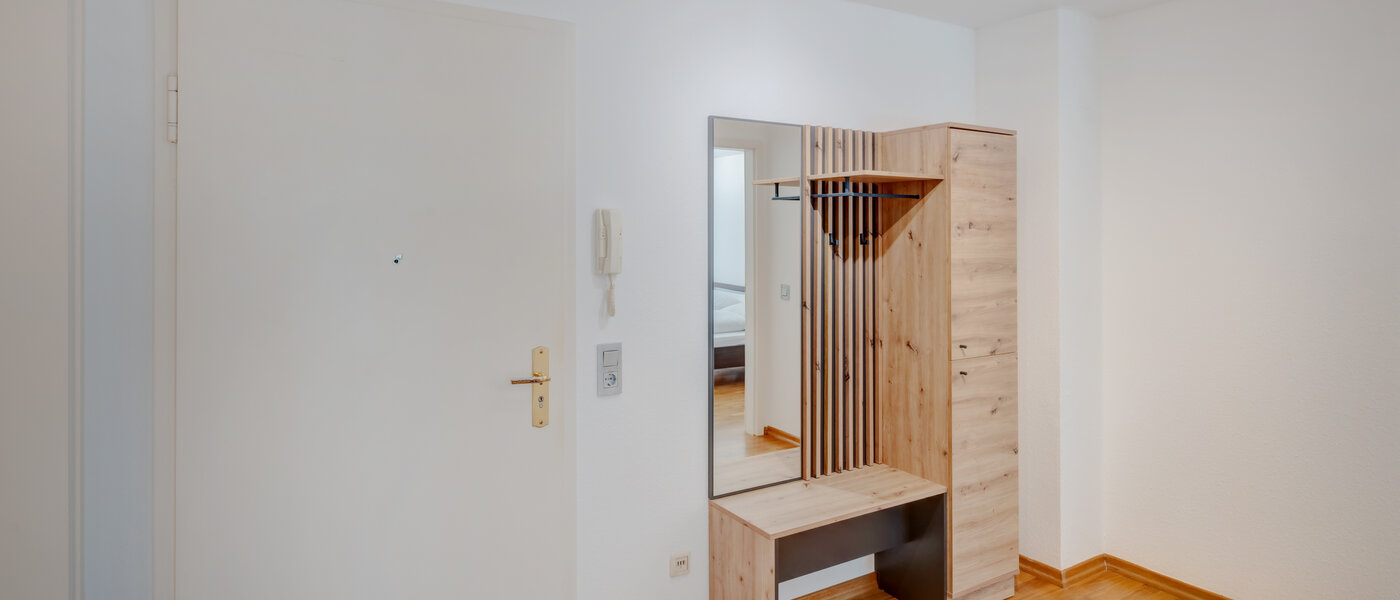 квартира München Schwabing-West 02 коридор 5478