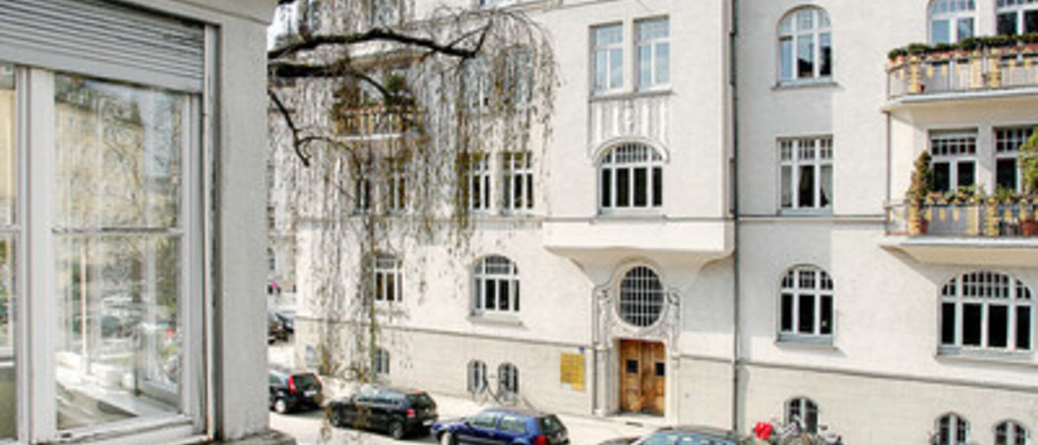 квартира München Altbogenhausen 01 вид из окна 5506