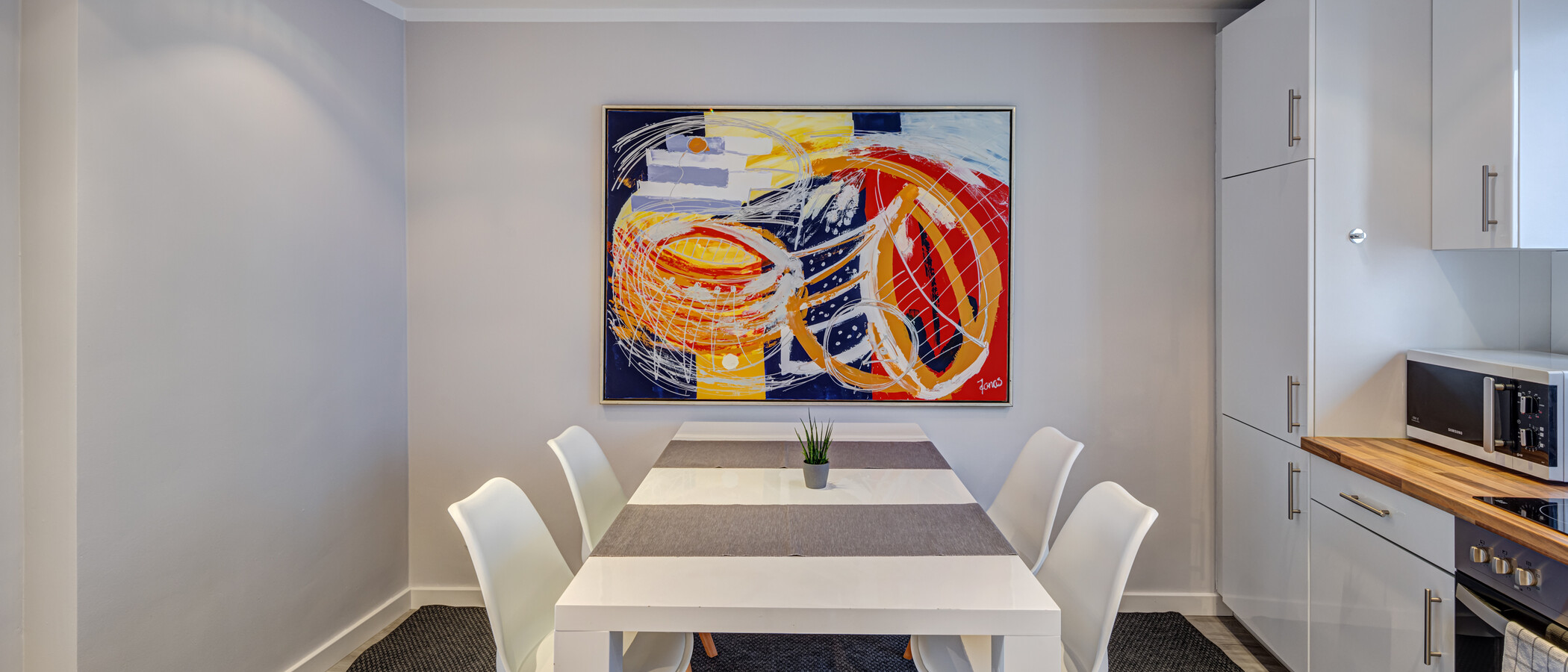 квартира München Schwabing-Nord (zw. Leopoldstraße & Englischen Garten) 03 кухня 5559