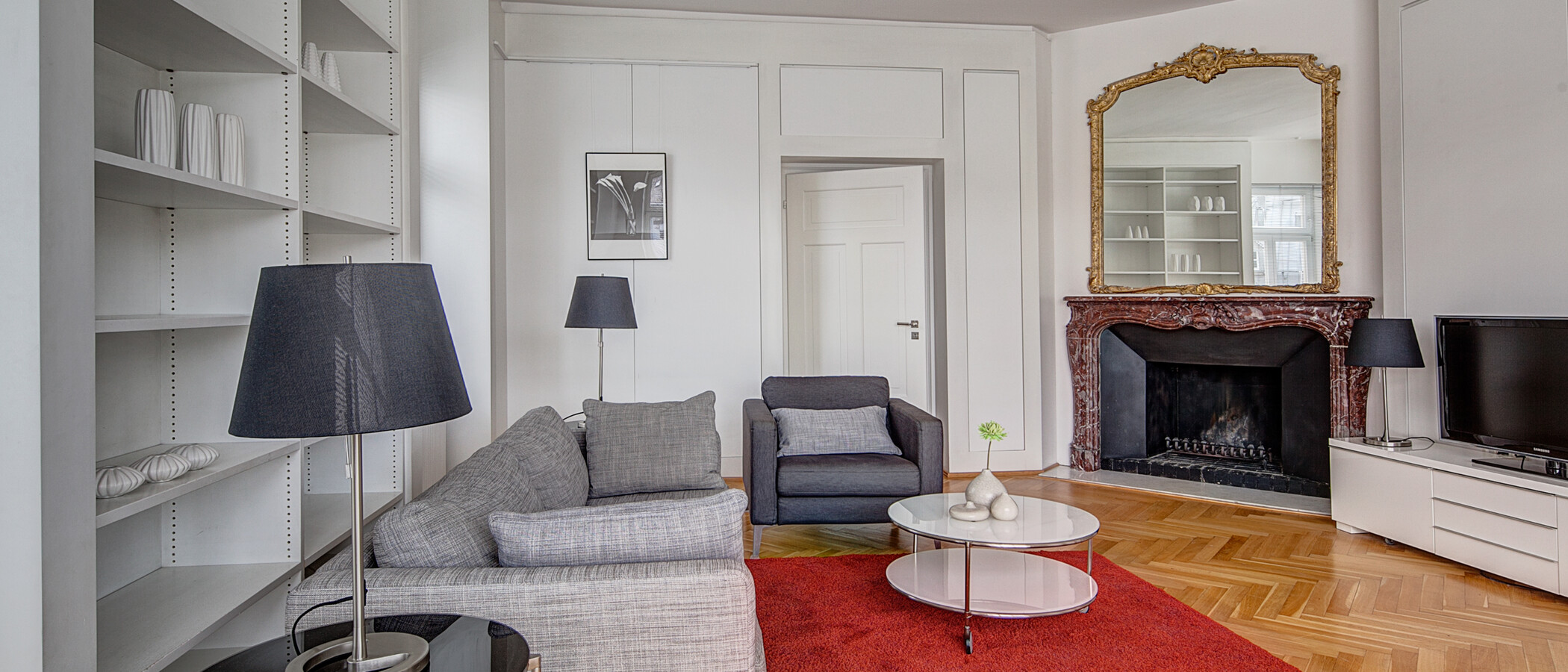 квартира München Schwabing (links der Leopoldstraße) 03 гостиная 556