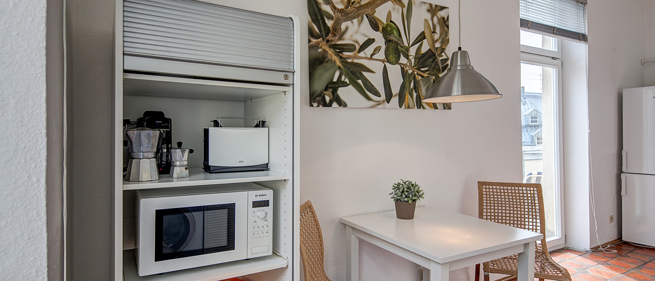квартира München Schwabing (links der Leopoldstraße) 03 кухня 556