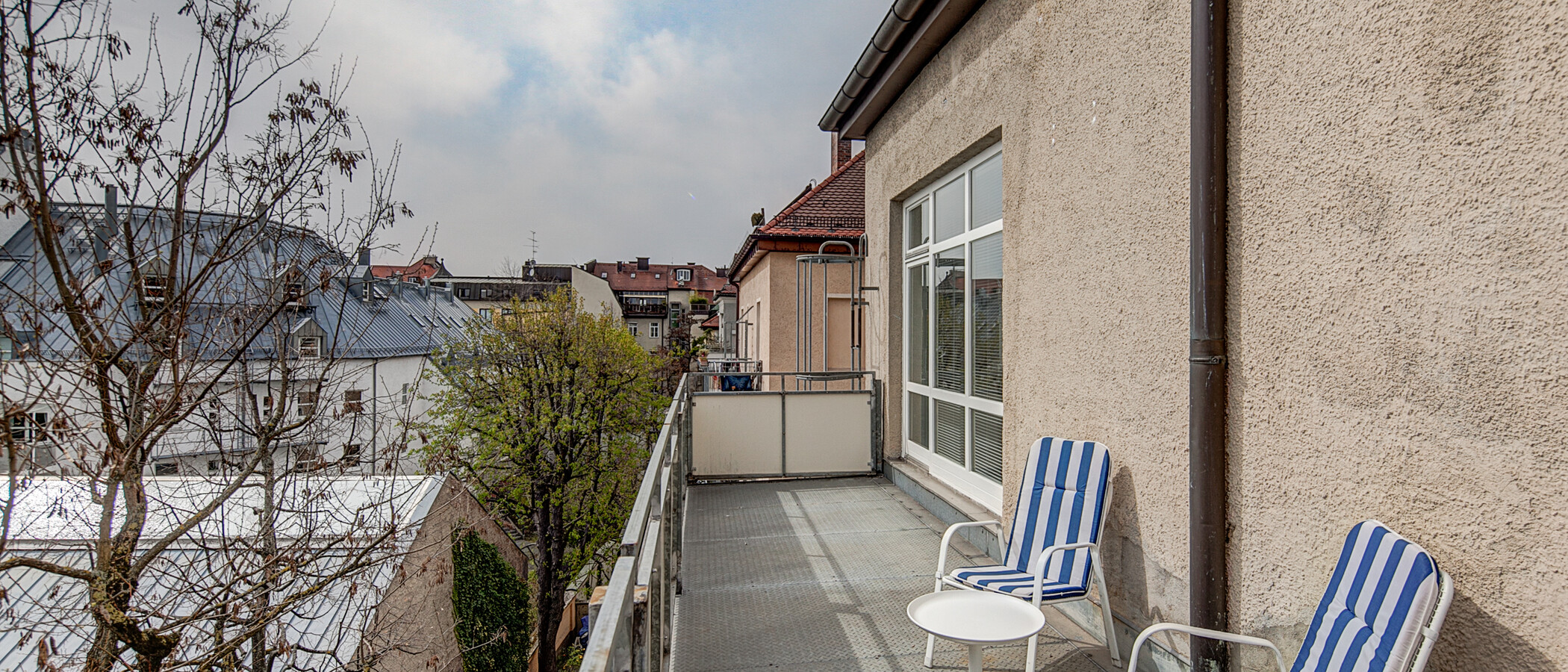 квартира München Schwabing (links der Leopoldstraße) 02 терраса 556