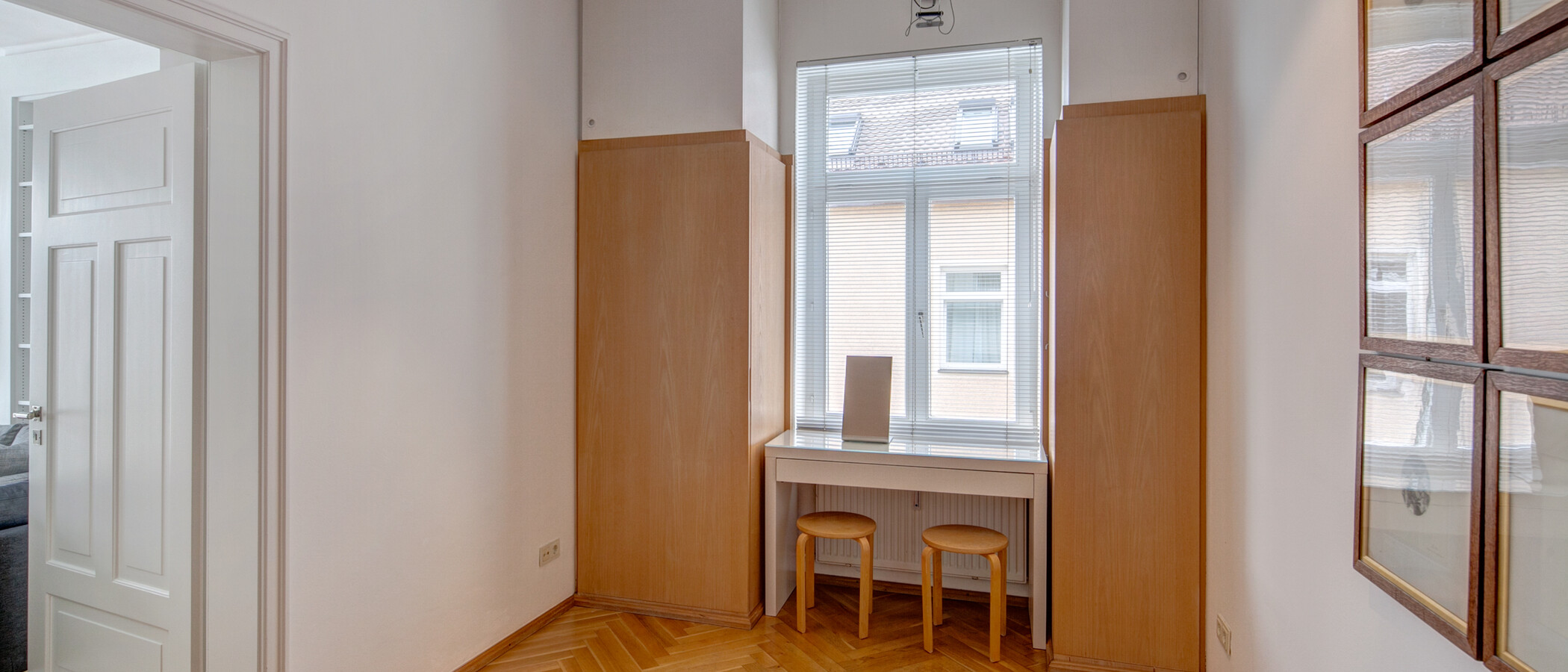 квартира München Schwabing (links der Leopoldstraße) 02 спальная 556