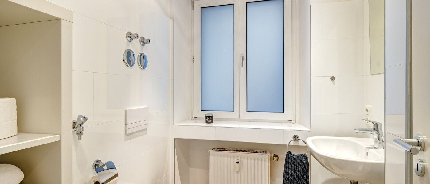 квартира München Schwabing-Nord (zw. Leopoldstraße & Englischen Garten) 02 ванная комната 5560