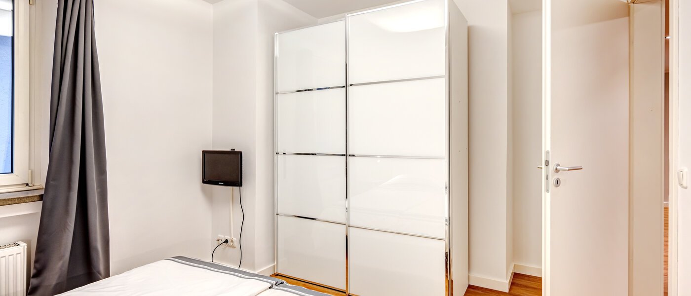 квартира München Schwabing-Nord (zw. Leopoldstraße & Englischen Garten) 02 1-я спальная комната 5560