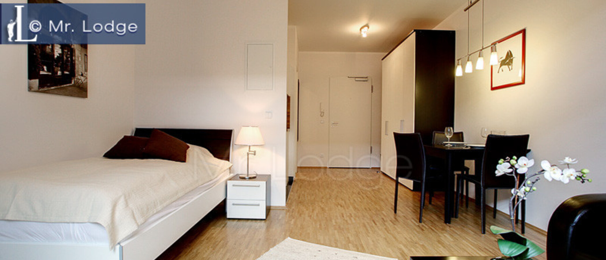 квартира München Schwabing (rechts der Leopoldstraße) 03 гостиная 5562