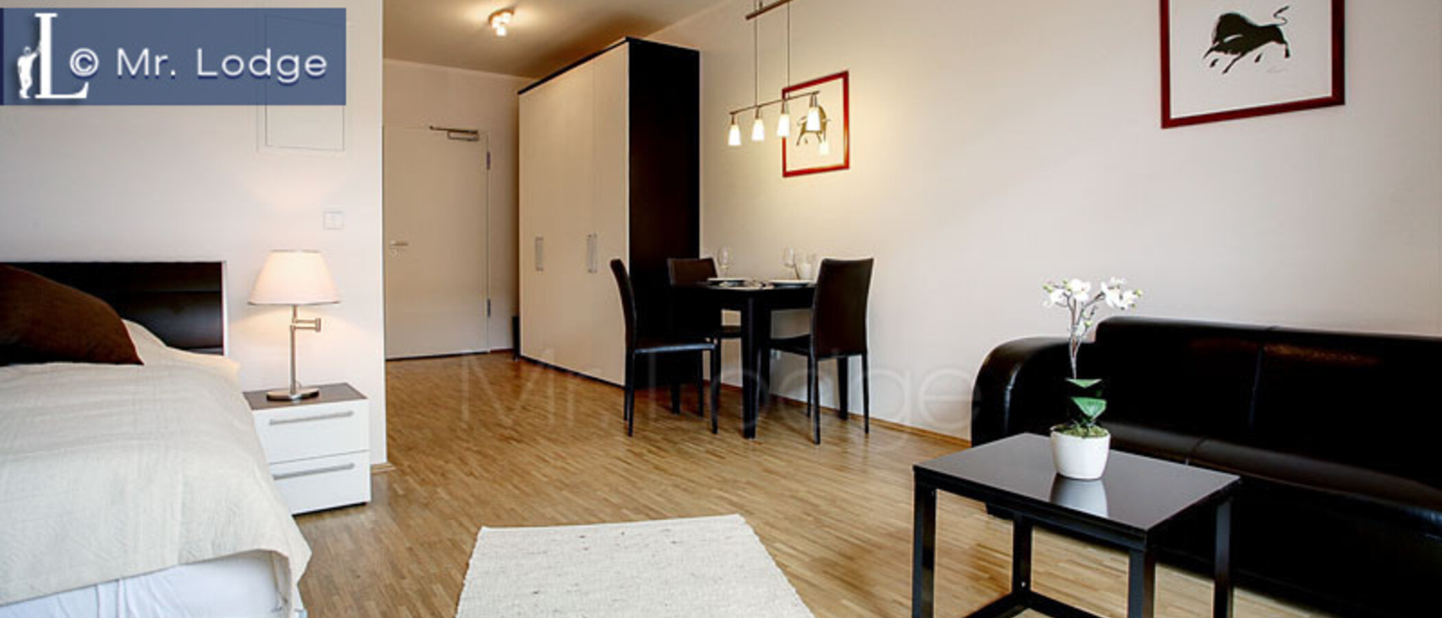 квартира München Schwabing (rechts der Leopoldstraße) 04 гостиная 5562
