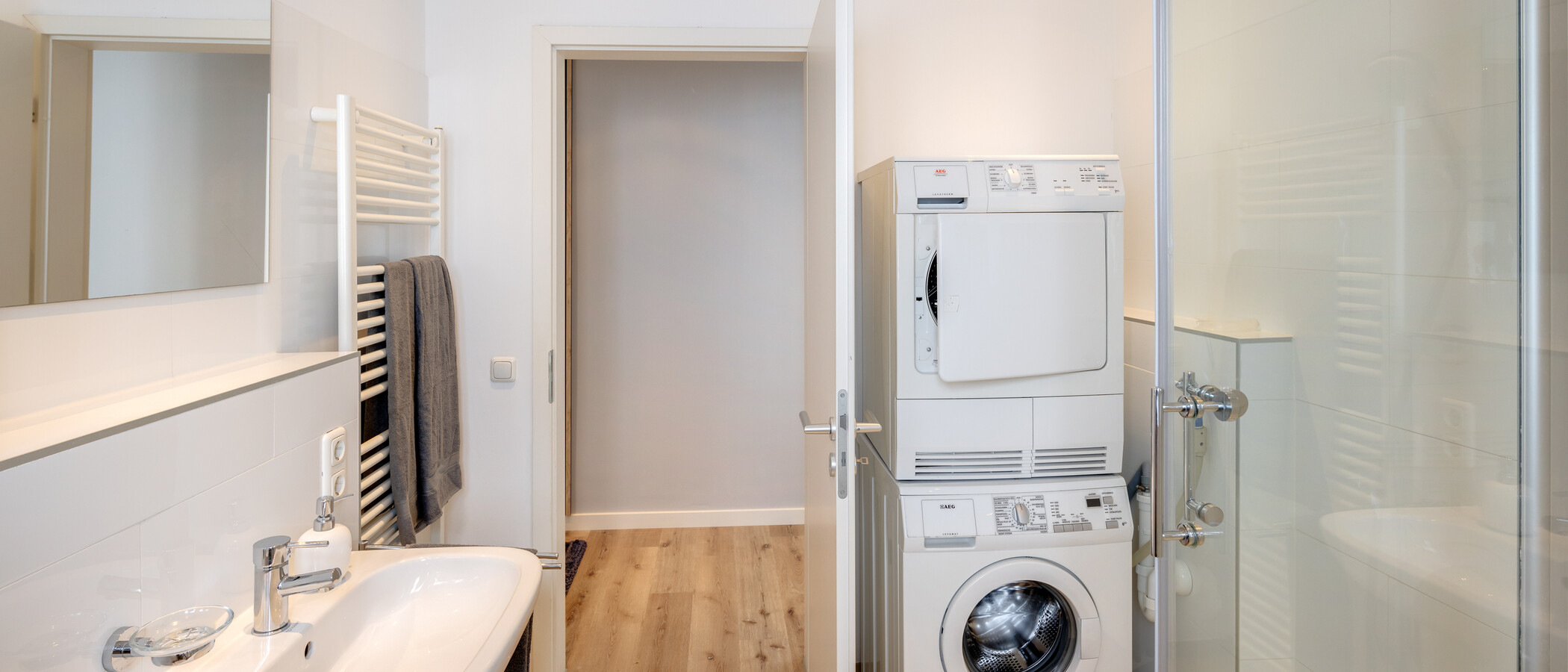 квартира München Schwabing-Nord (zw. Leopoldstraße & Englischen Garten) 02 ванная комната 5577