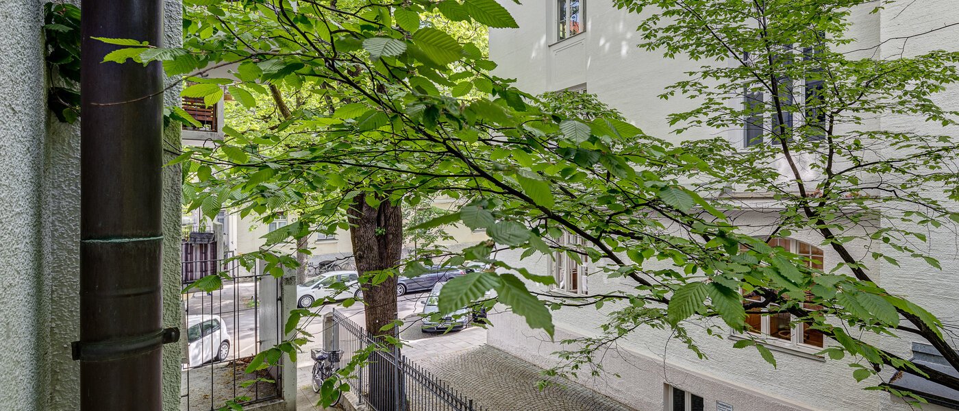 квартира München Schwabing-West (rund um den Hohenzollernplatz) 02 вид из окна 5579